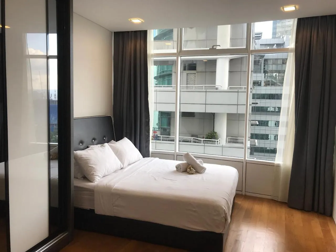 Vortex Suites Klcc By Pnut With Netflix Kuala Lumpur